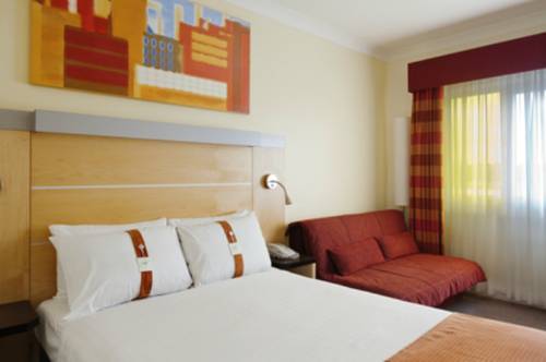 Twin/Double Holiday Inn Express, Chester Racecourse, an IHG Hotel